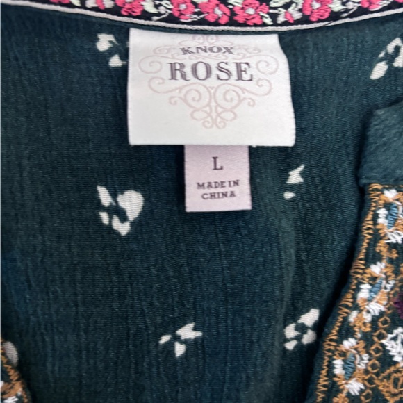 Knox Rose Green and Gray Embroidered Tops - Picture 3 of 15